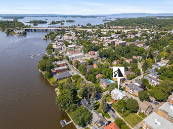 Sainte-Anne-de-Bellevue Featured Properties