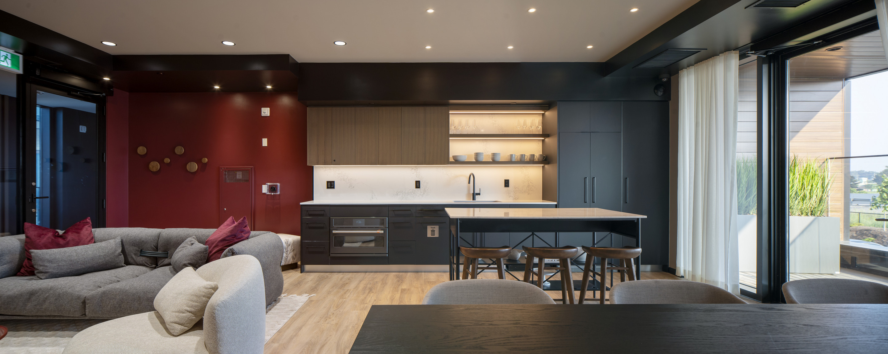 collection, amenities