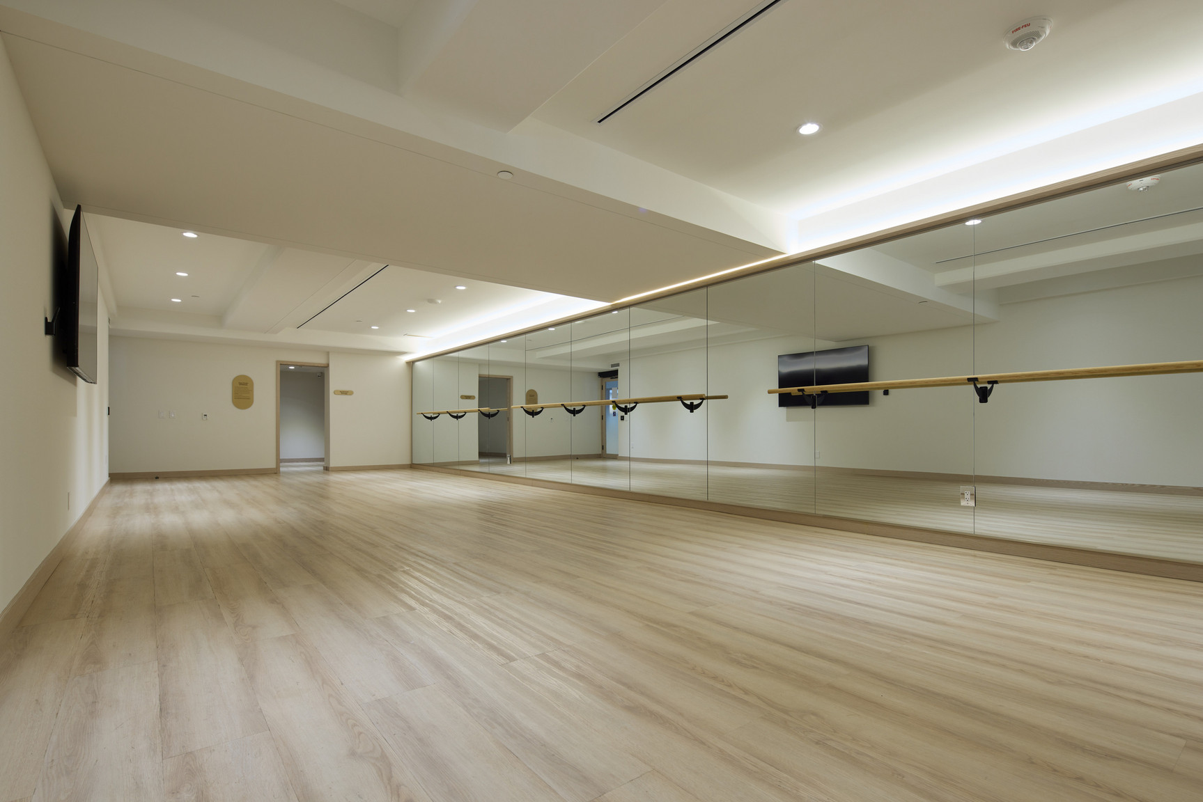 collection, amenities