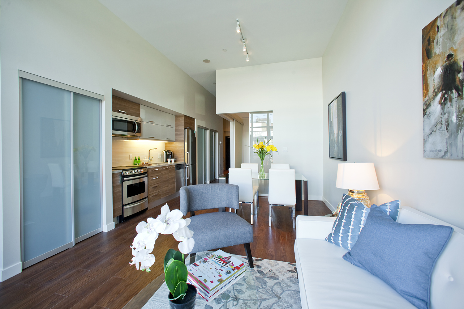 1544 Dundas Street West, Toronto, ON M6K 0C2 — photo 1