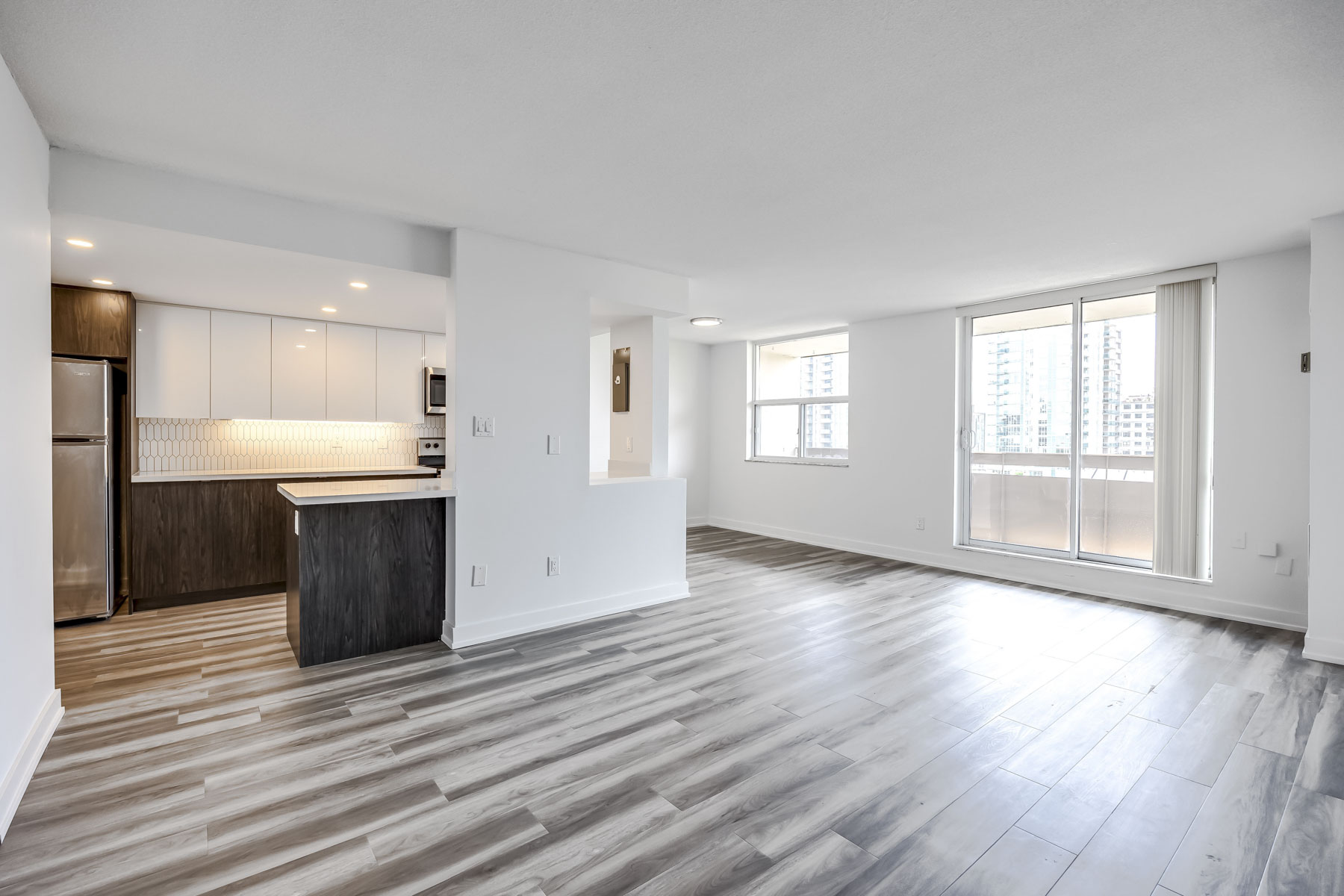 395 Martha Street, Burlington, ON L7R 4A9 — photo 3