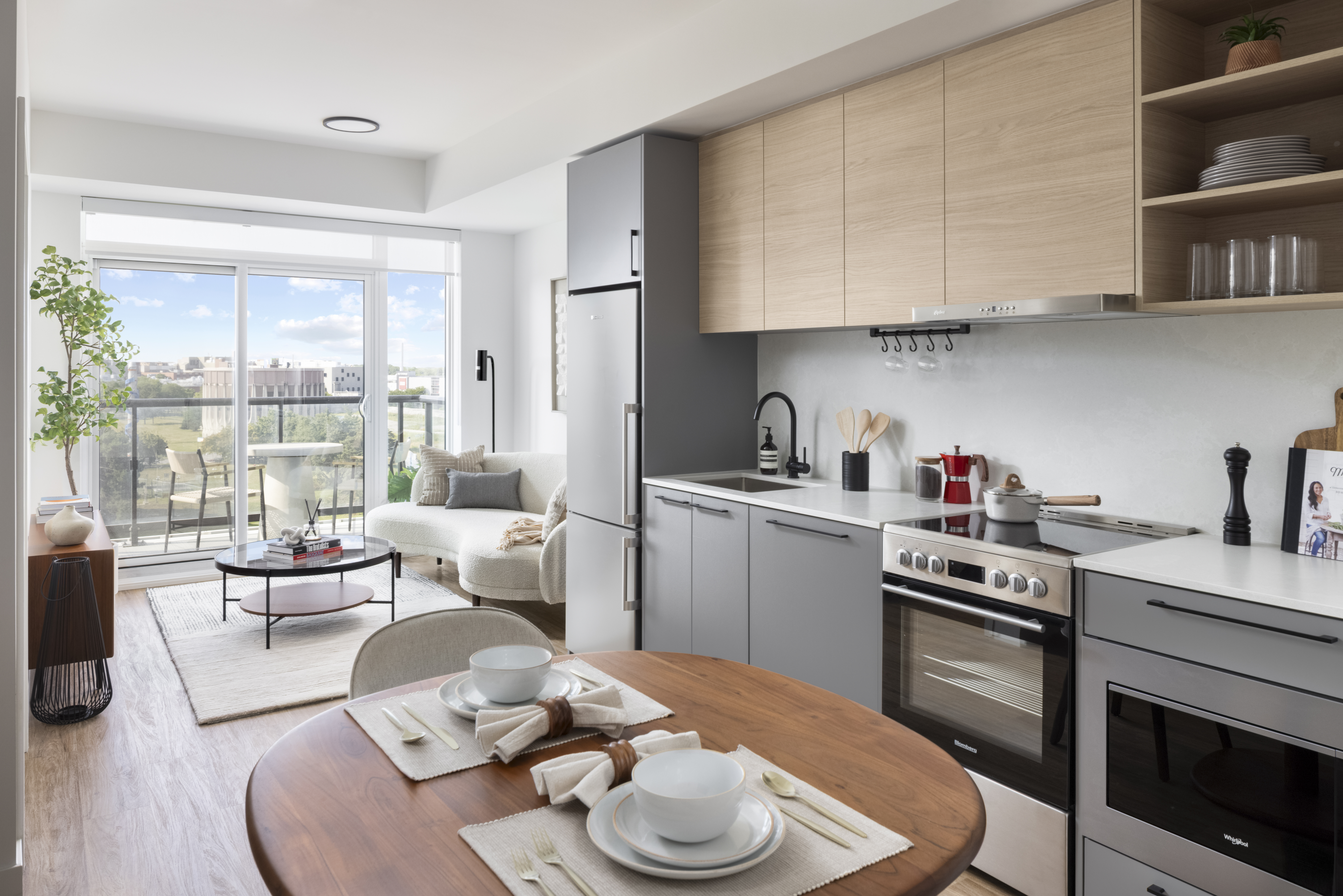 1060 Eastern Avenue, Toronto, ON M4L 1L1 — photo 3