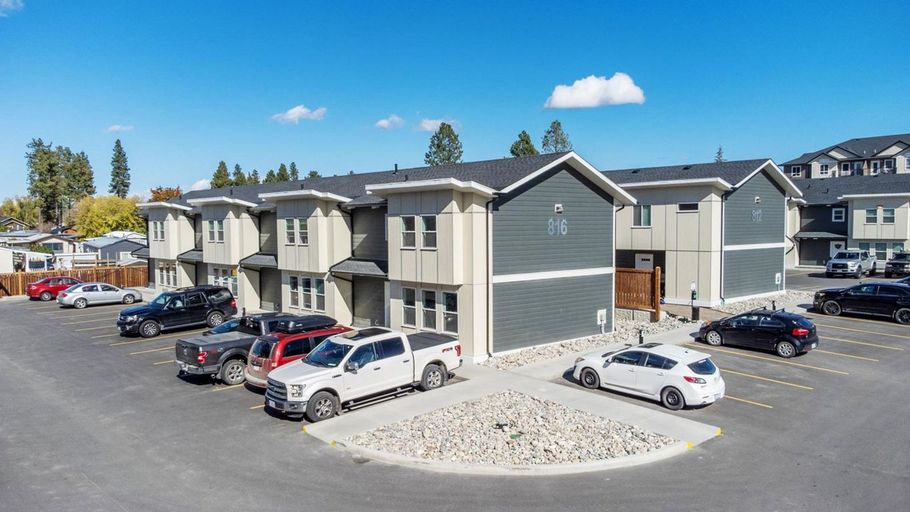 Rockyview Place Townhomes