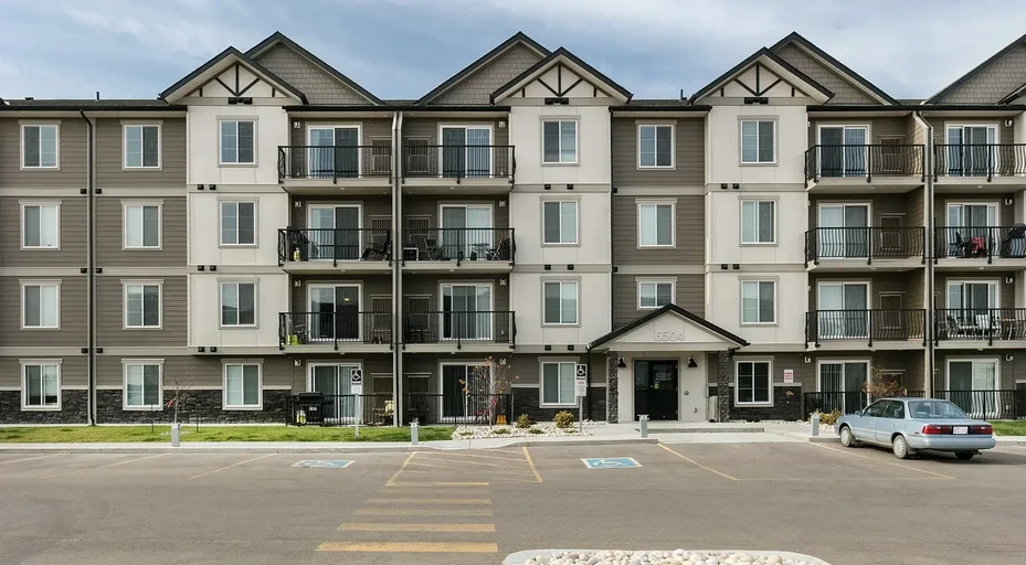 Dansereau Apartments