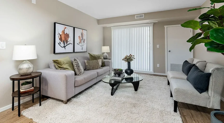 Jardin Apartments