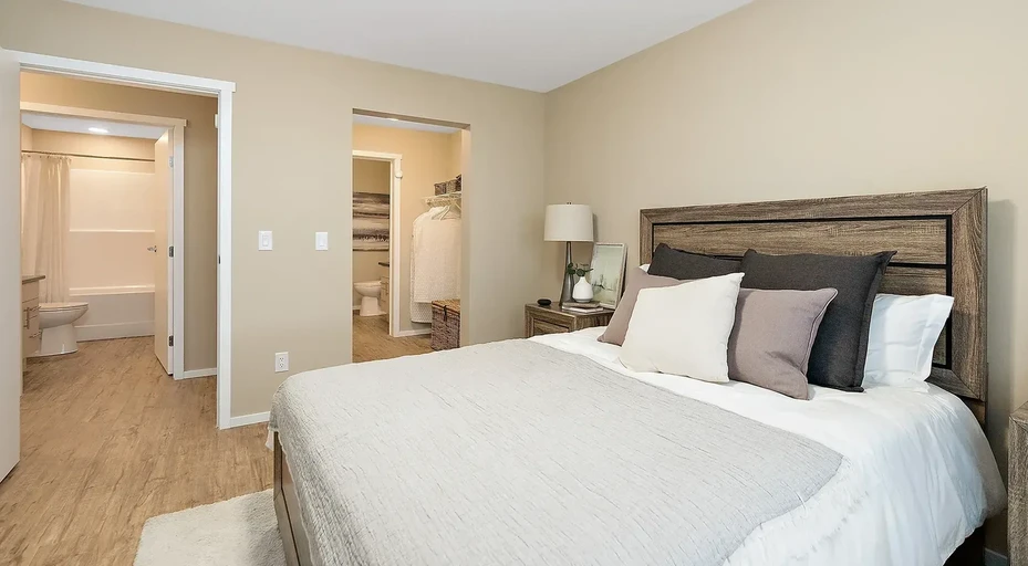 Riverstone Apartments