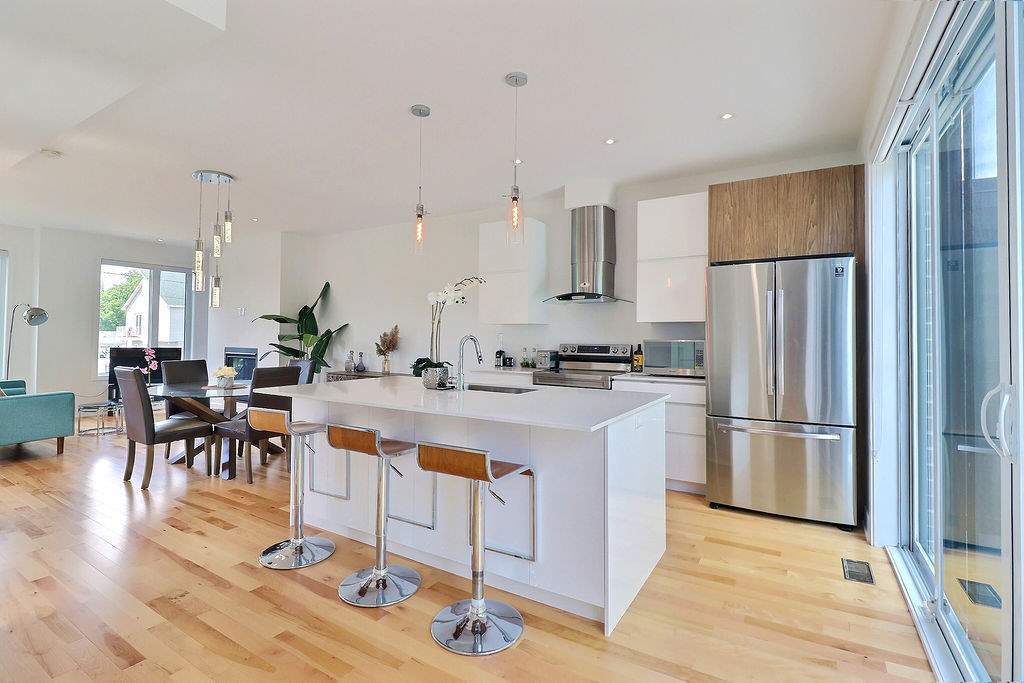 Rentals.ca ) La Prairie Apartments, Condos and Houses For Rent