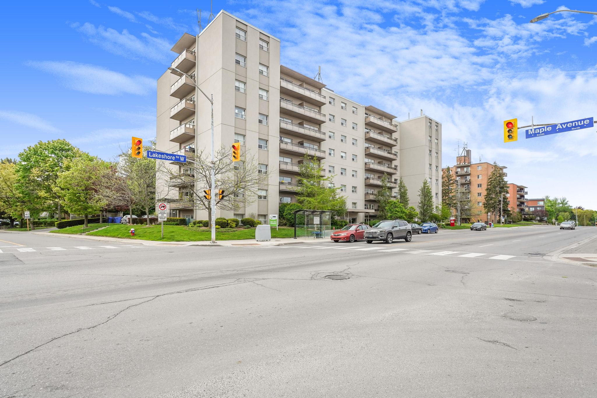 Apartments in Mississauga The Sheridan Manor Canahahns