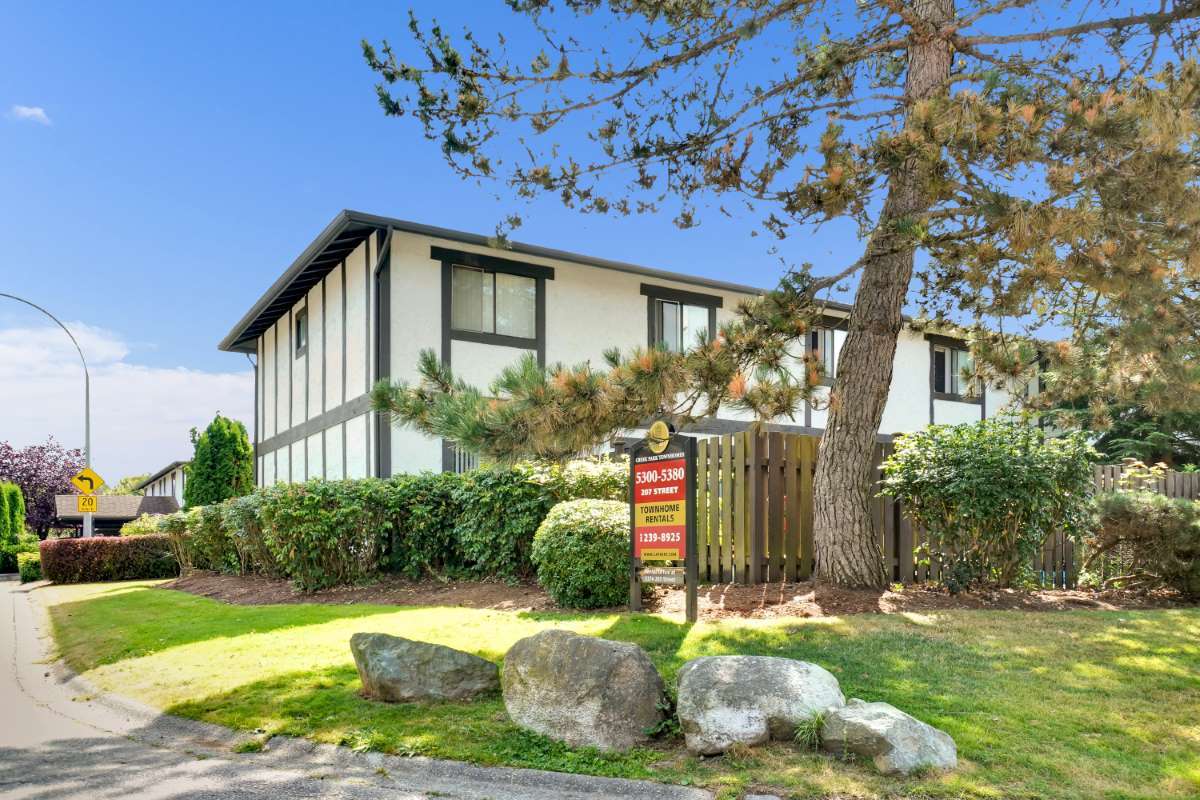 Creek Park Townhomes 5300 207 Street, Langley, BC