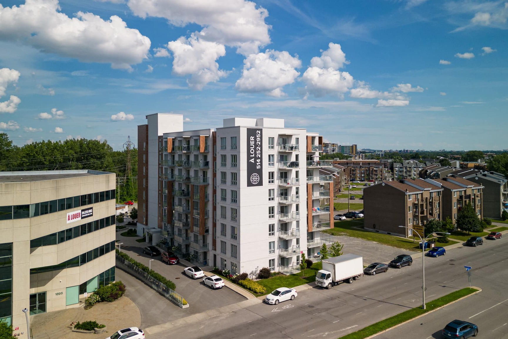 1555 Laval Boulevard — photo 1