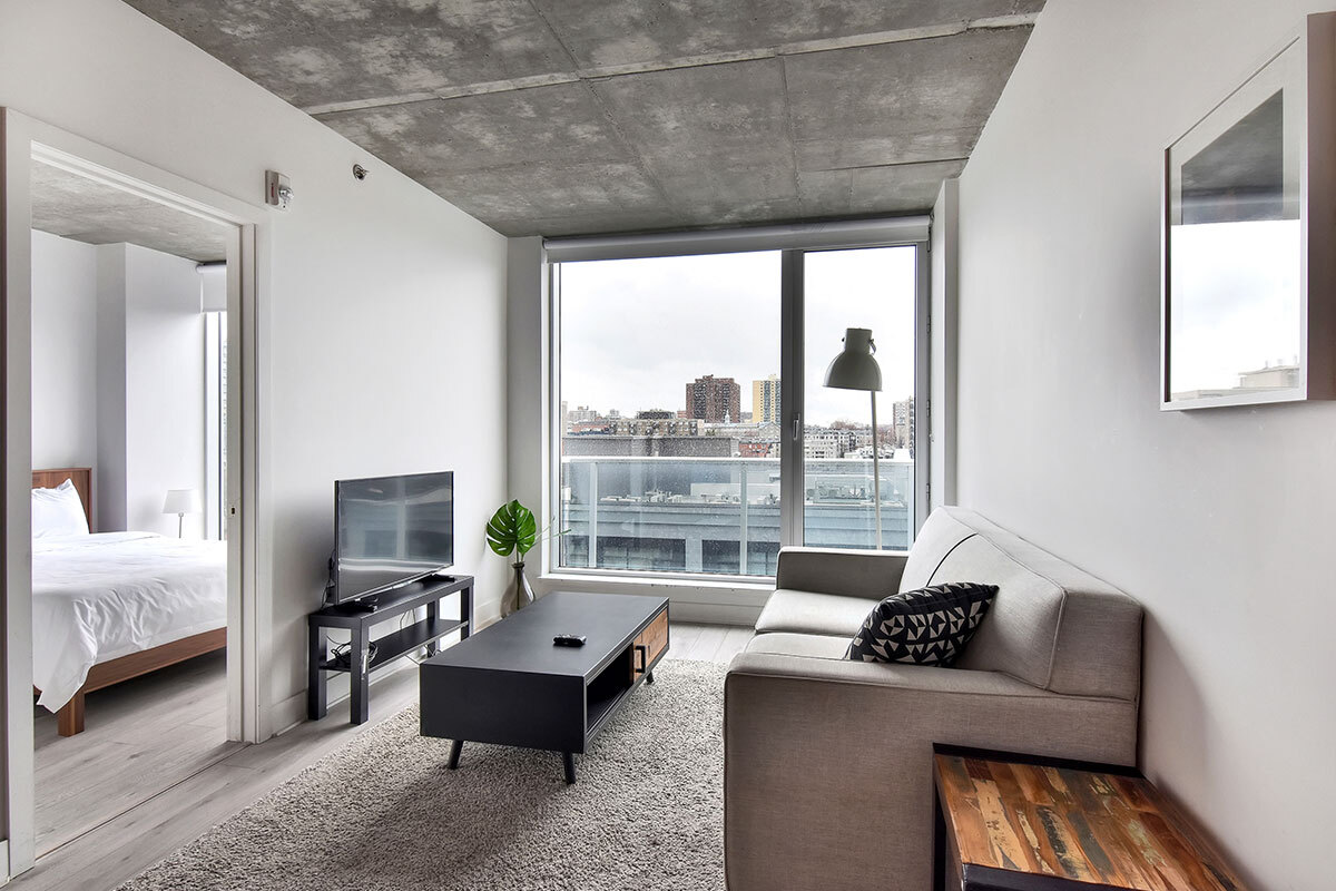 1255 Rue De Bullion — photo 3