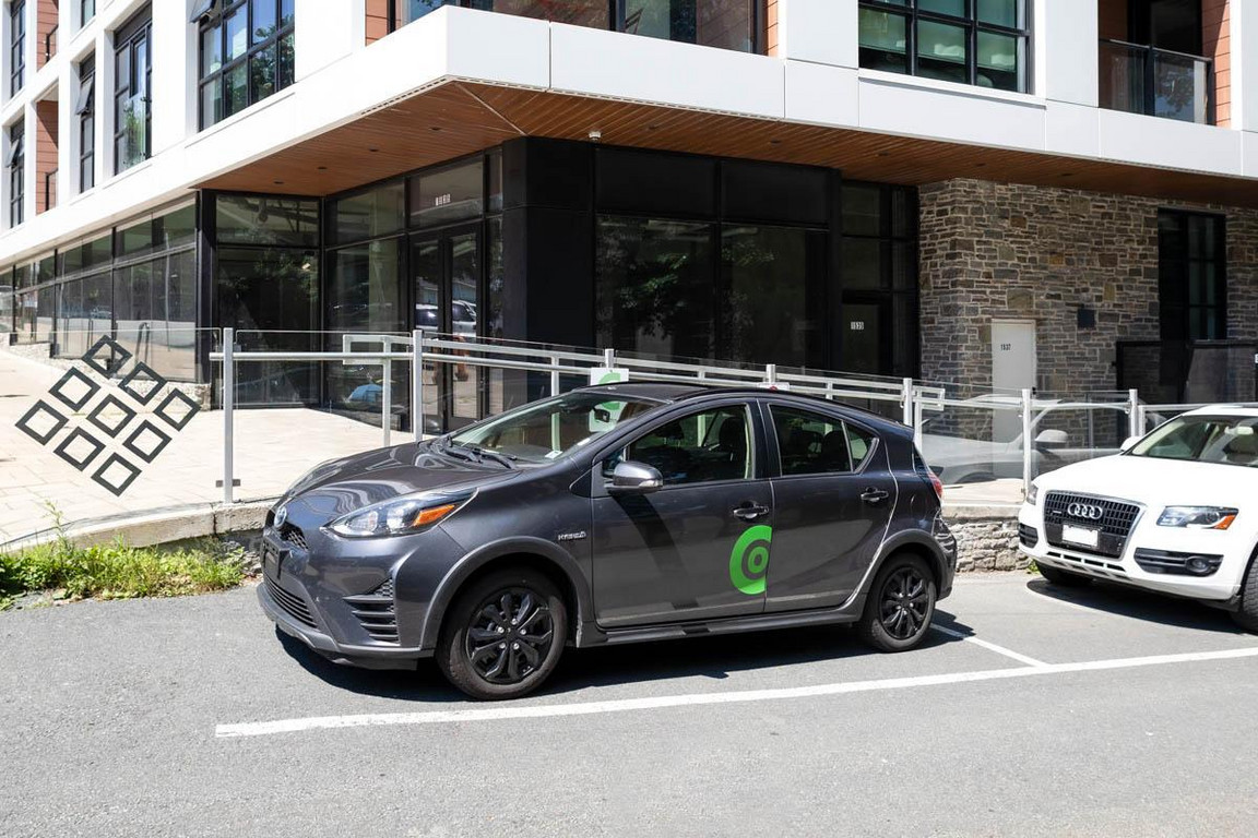 Car Share Program Amenity Image