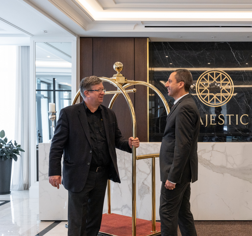 CONCIERGE 24/7 CONCIERGE 24/7 Amenity Image