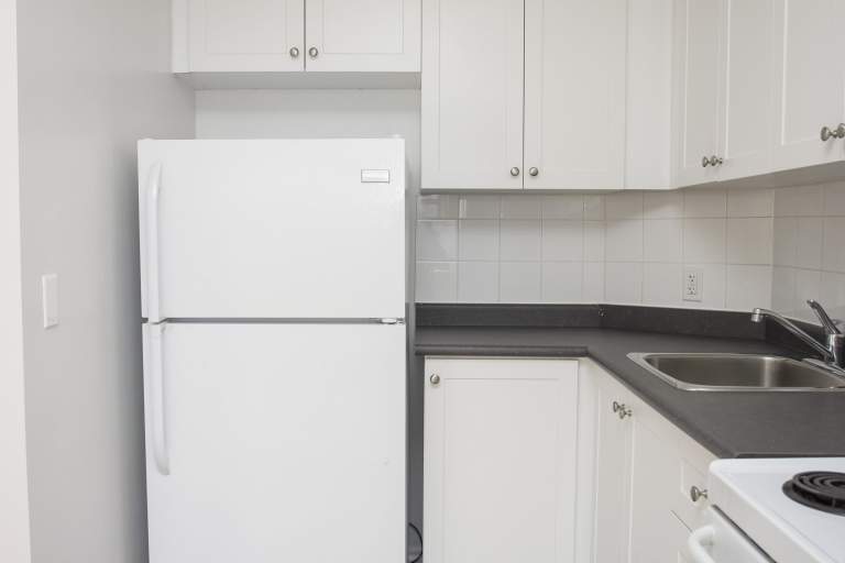 1594 Victoria Park Apartments Centurion Property Associates Inc.