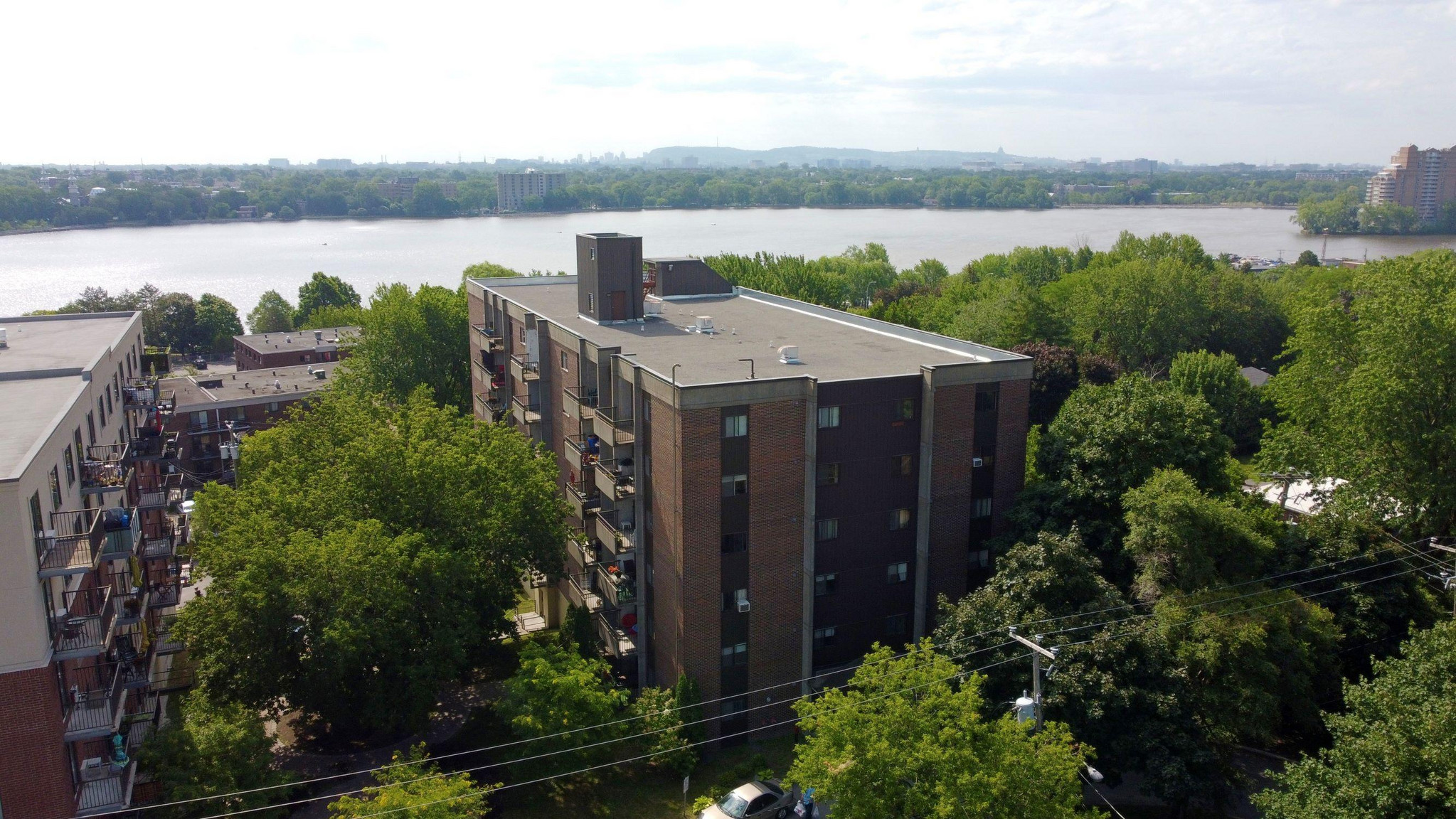 1700 Boulevard Lévesque Est — photo 1