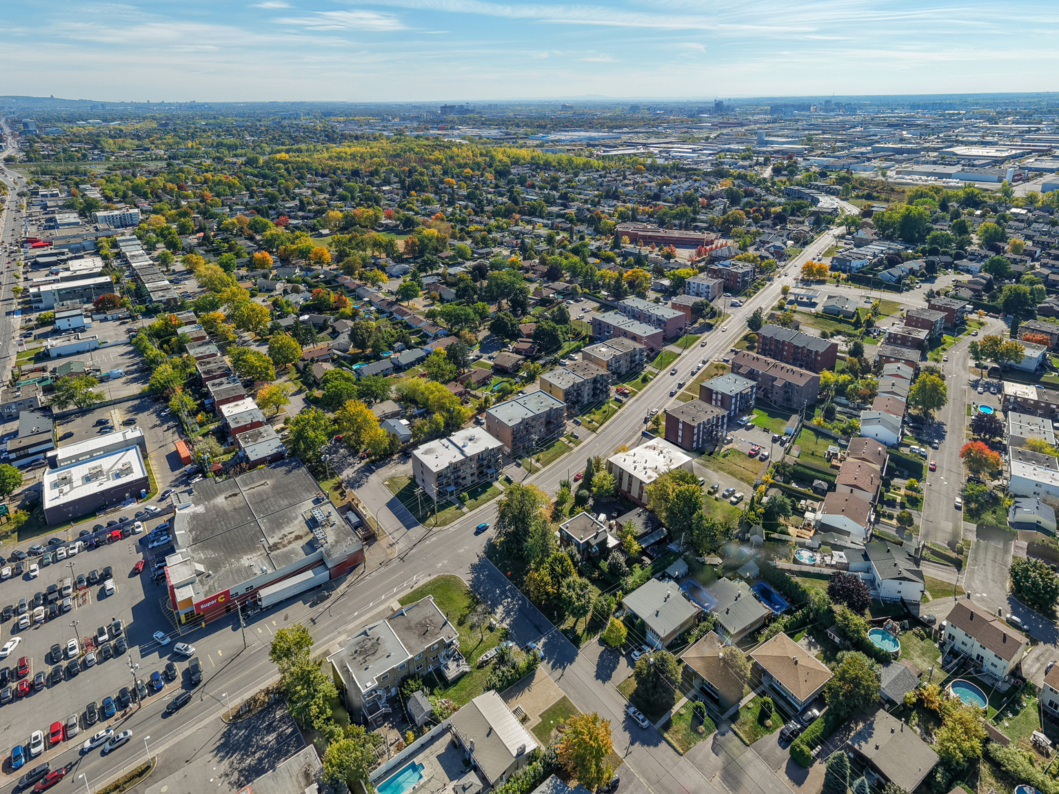 22 Boulevard Saint-Elzéar Ouest — photo 3