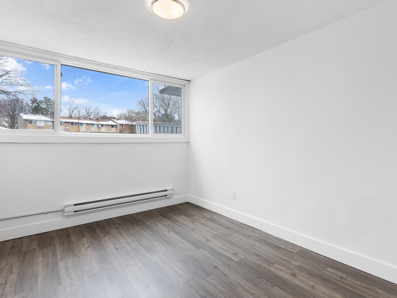 Ottawa Apartment Photos and Files Gallery RentBoard.ca Ad ID CGR.733571