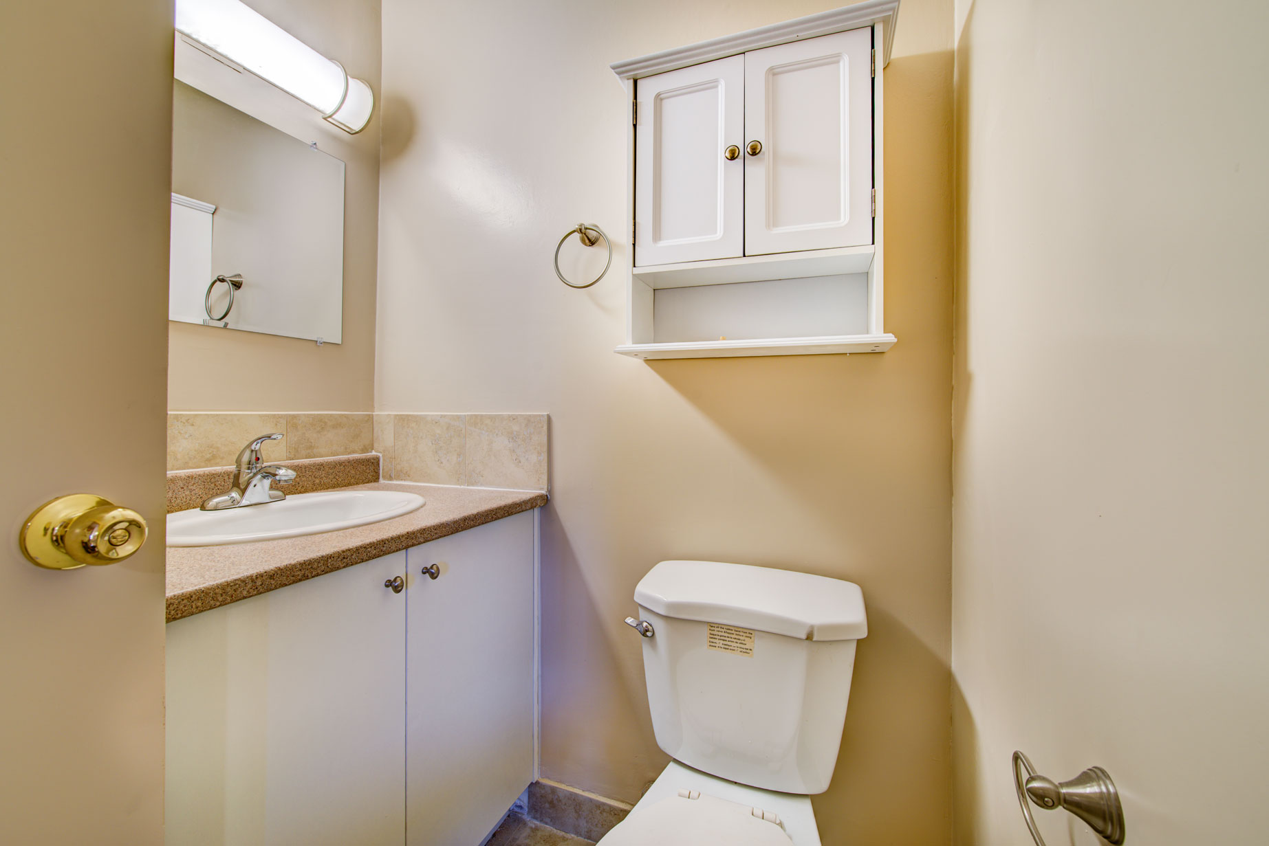 Linwood Apartments Dixie and Bloor Mississauga Compten