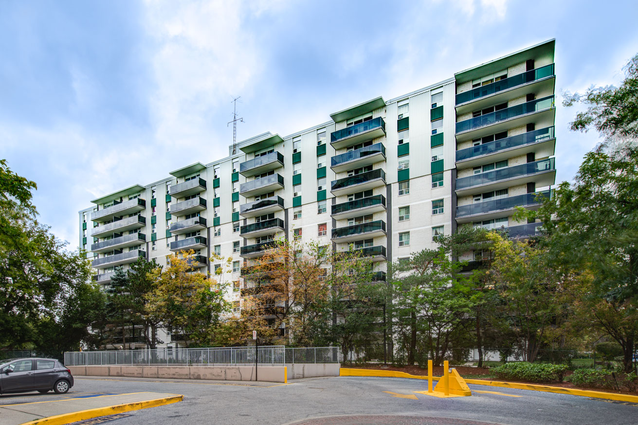 Agnes Apartments Cooksville Mississauga Compten