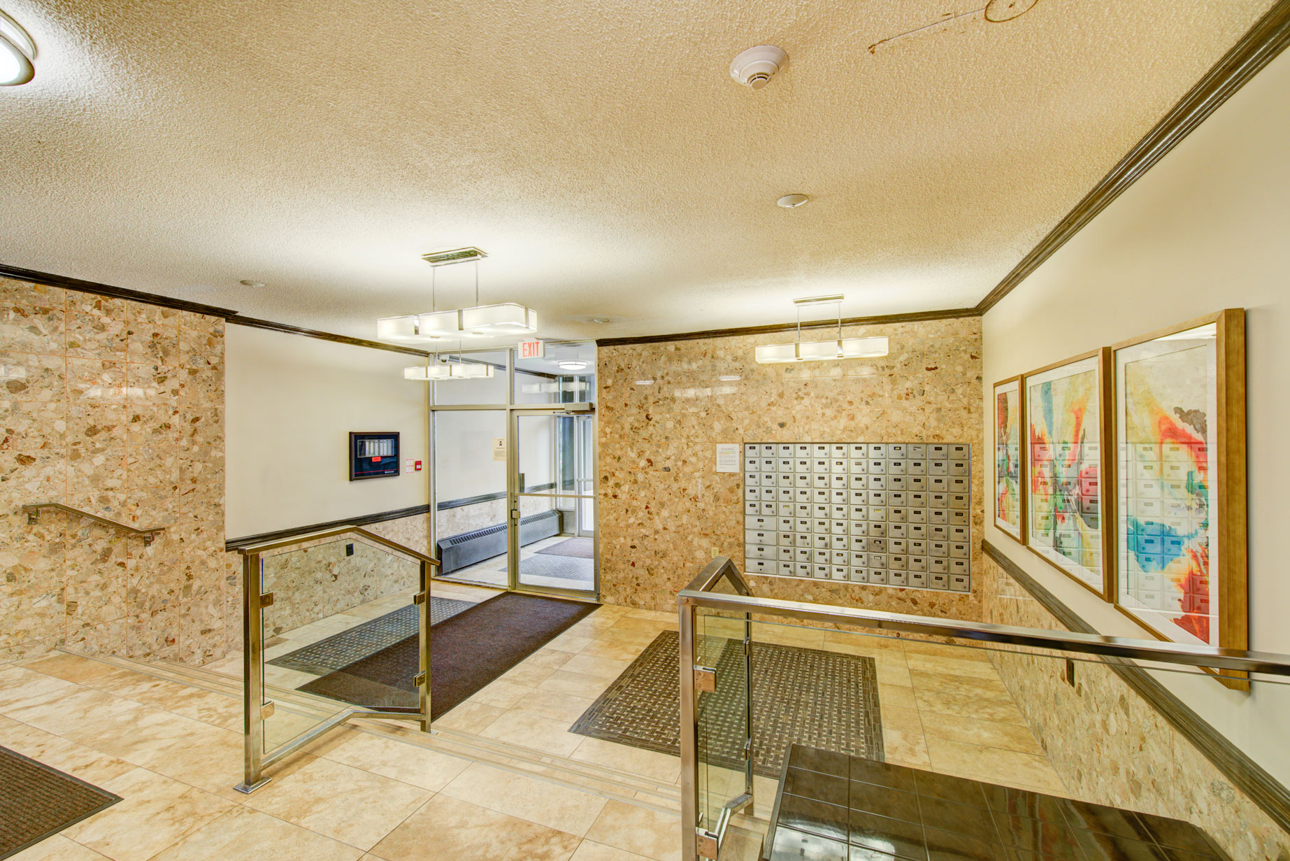 Elizabeth Towers Port Credit Apartments Compten