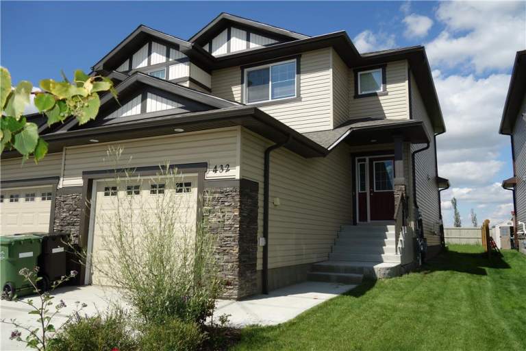 432 Reed Crescent Duplex in Leduc Cornerstone Management