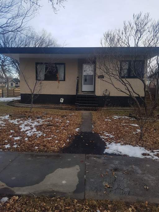 11937 49 Street Home in Beacon Heights Cornerstone Management