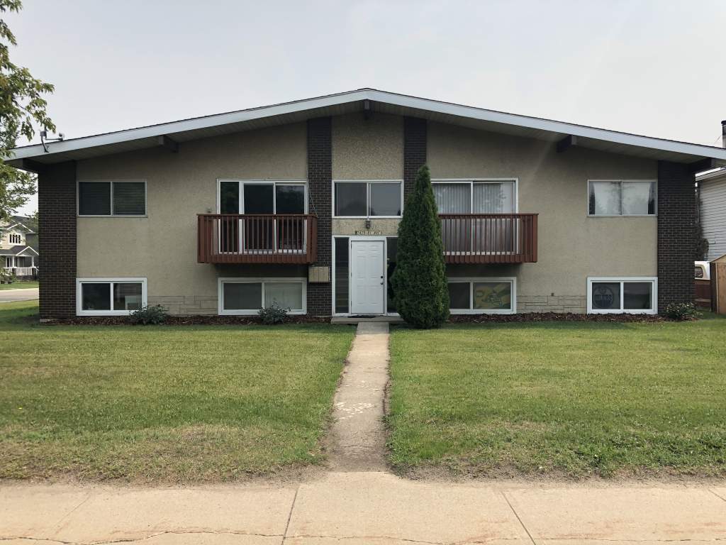 7425 81 Avenue Renovated 4Plex Unit in King Edward Park
