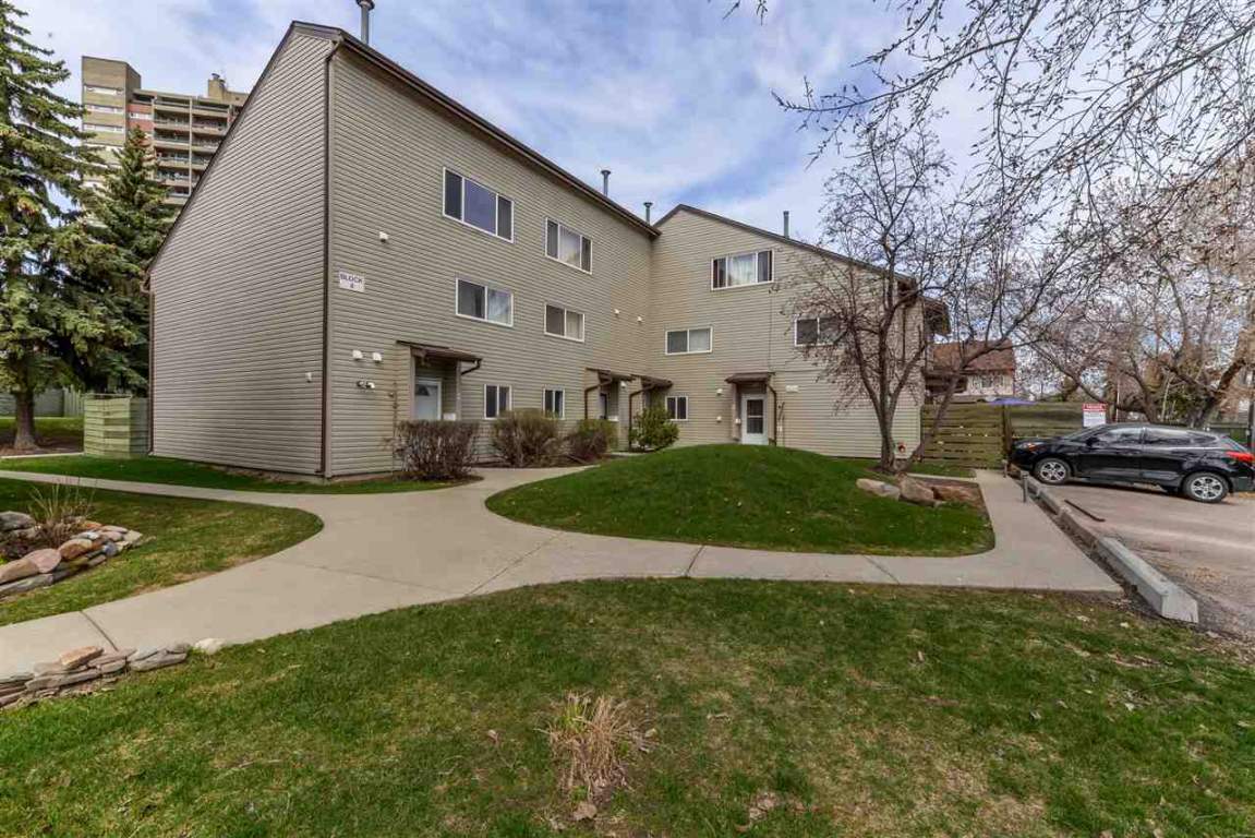 23C Meadowlark Village Townhouse in West Meadowlark Cornerstone