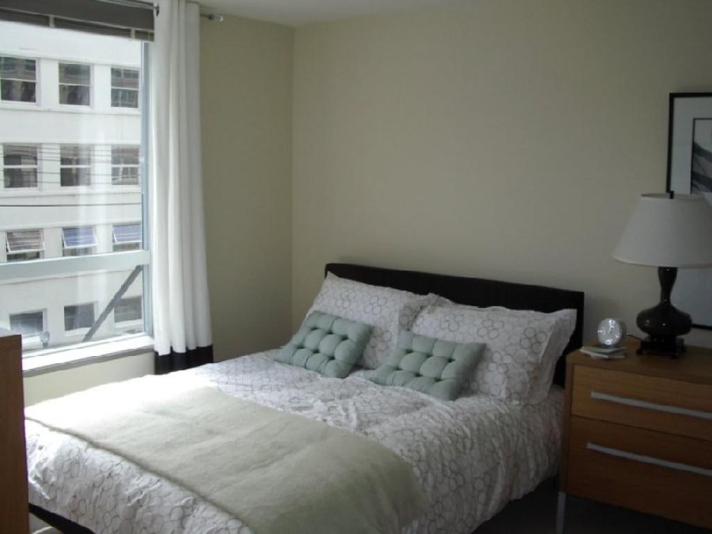 The Beresford Luxury Rental Apartments and Townhouses, 1221 Homer