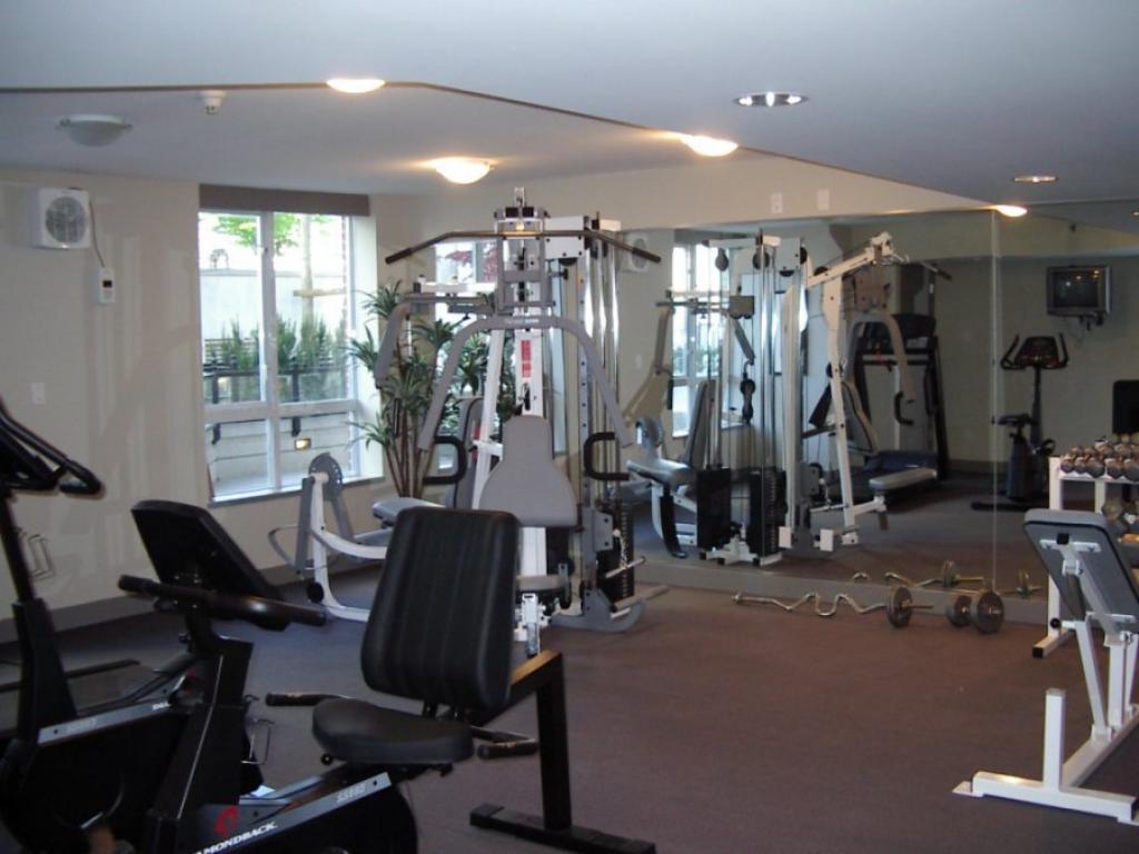 The Beresford Luxury Rental Apartments and Townhouses, 1221 Homer