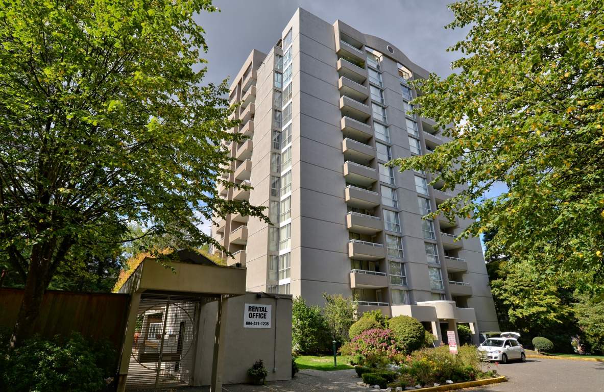 Halifax Towers Rental Apartments, 65 Maplehurst Circle, Burnaby, BC