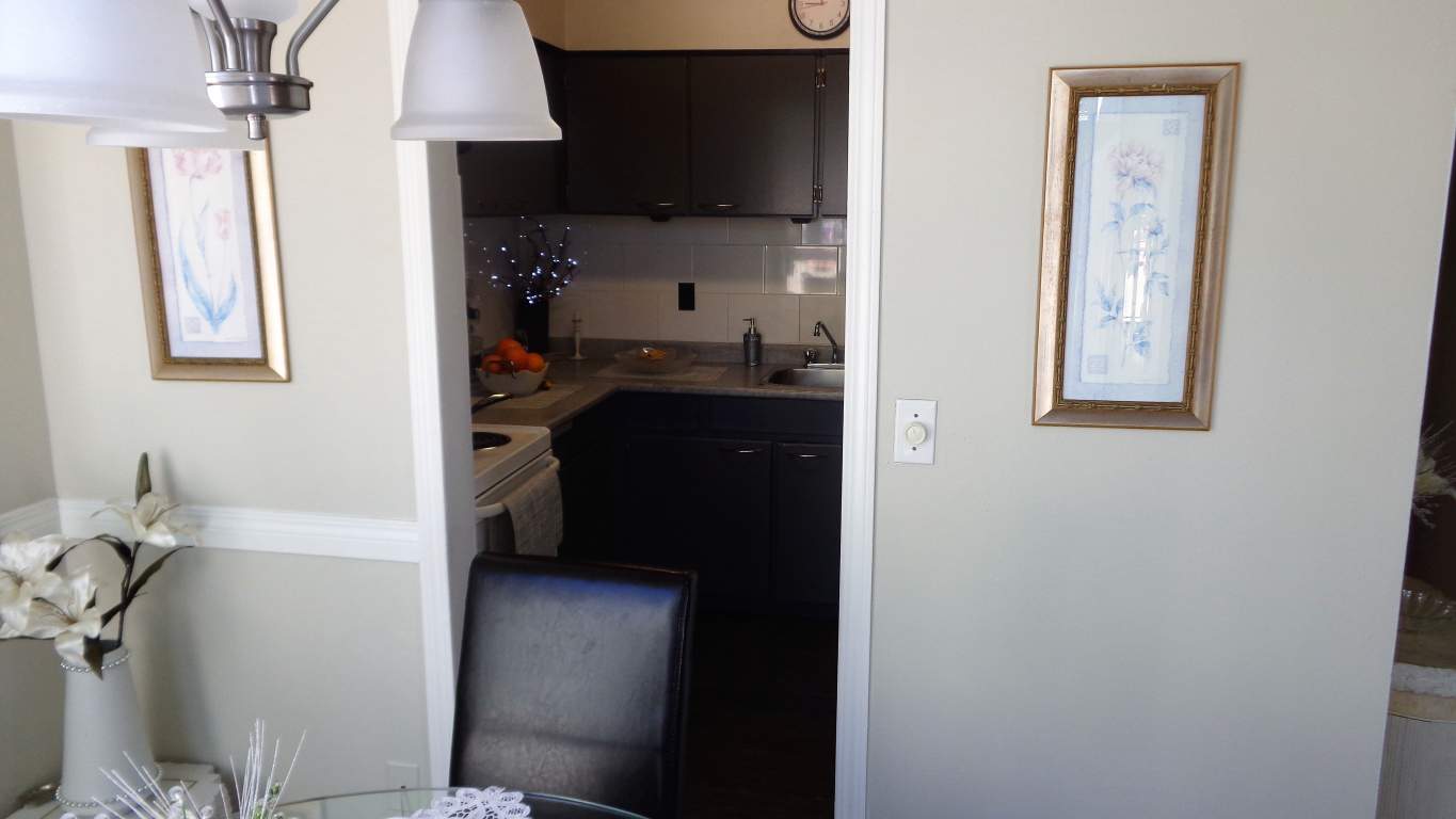 Broughton Apartments for rent, 1370 Davie Street, Vancouver, B.C. in