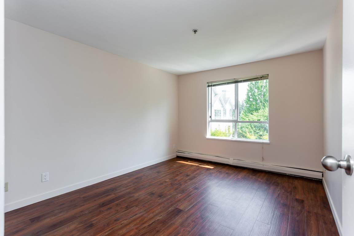 Pitt Meadows Apartment Rentals, Chelsea Park Apartments 12020 Harris