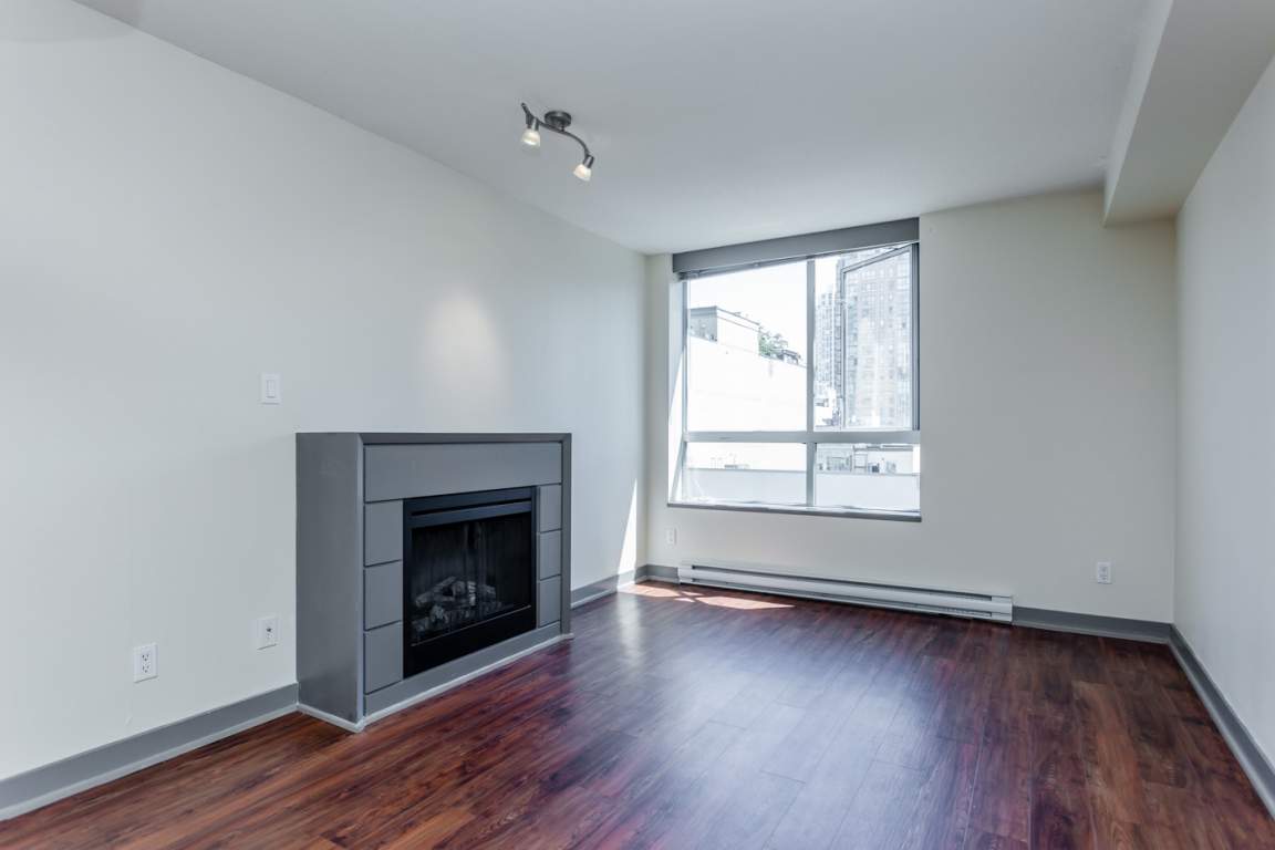 The Beresford Luxury Rental Apartments and Townhouses, 1221 Homer