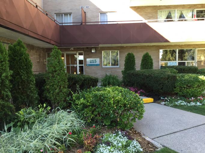 Reedaire Court Apartments