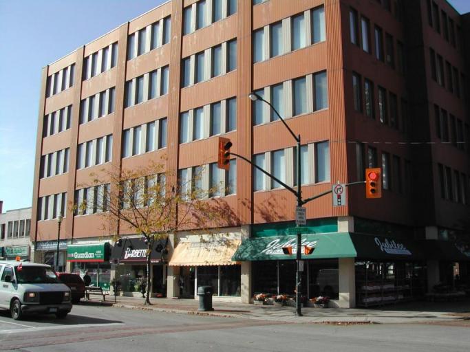 345 Lakeshore rear 345 Lakeshore Road East - Retail