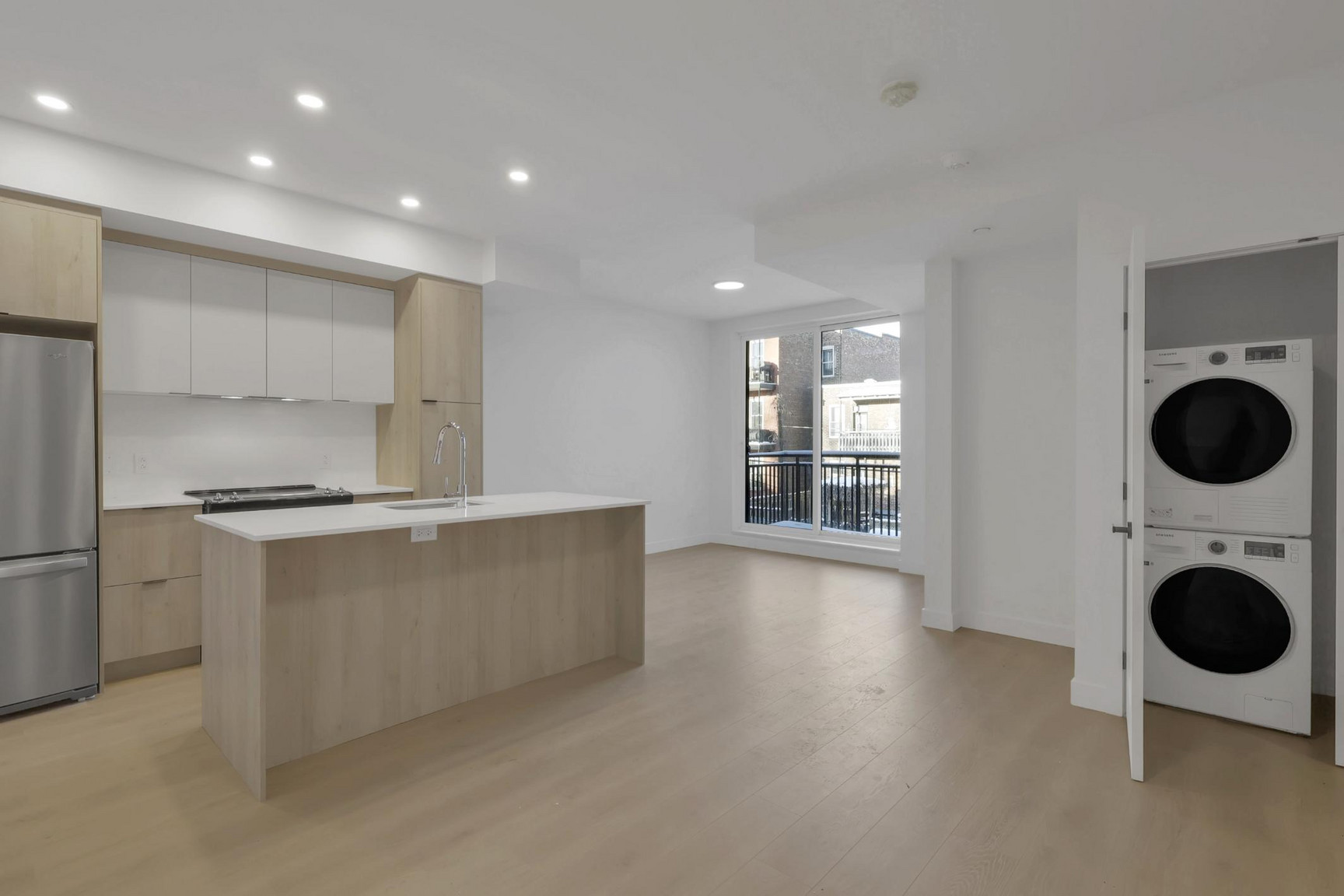 6037 Boulevard De Maisonneuve Ouest — photo 1