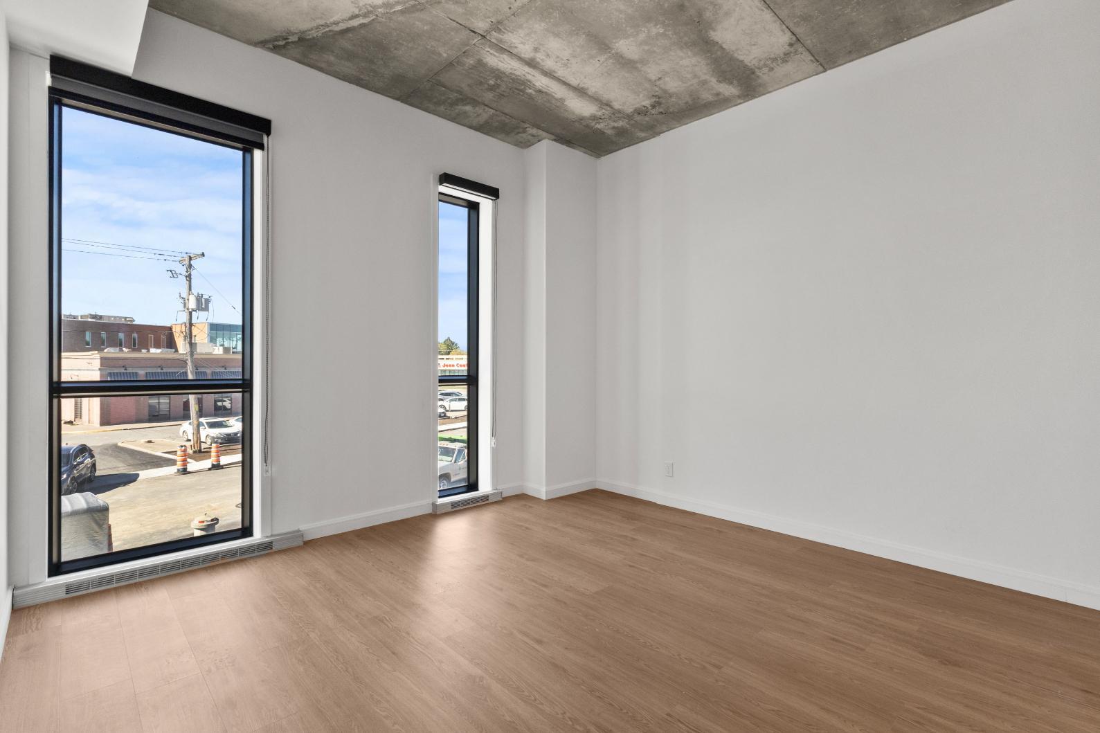 230 Boulevard Harwood — photo 3