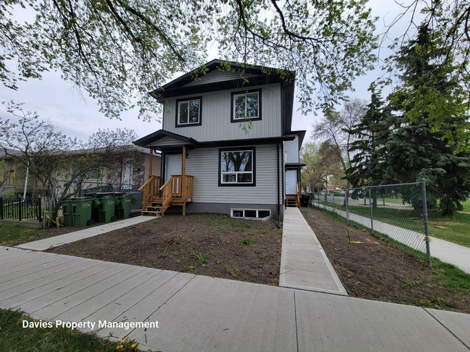 11903 93 Street NW - MAIN