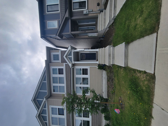 1227 Podersky Wynd SW - BSMT