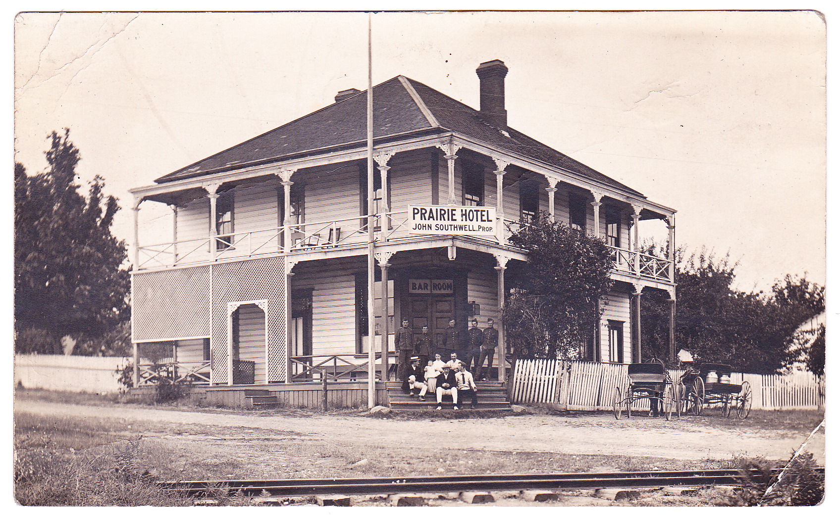 What makes the Saanichton area special? Image