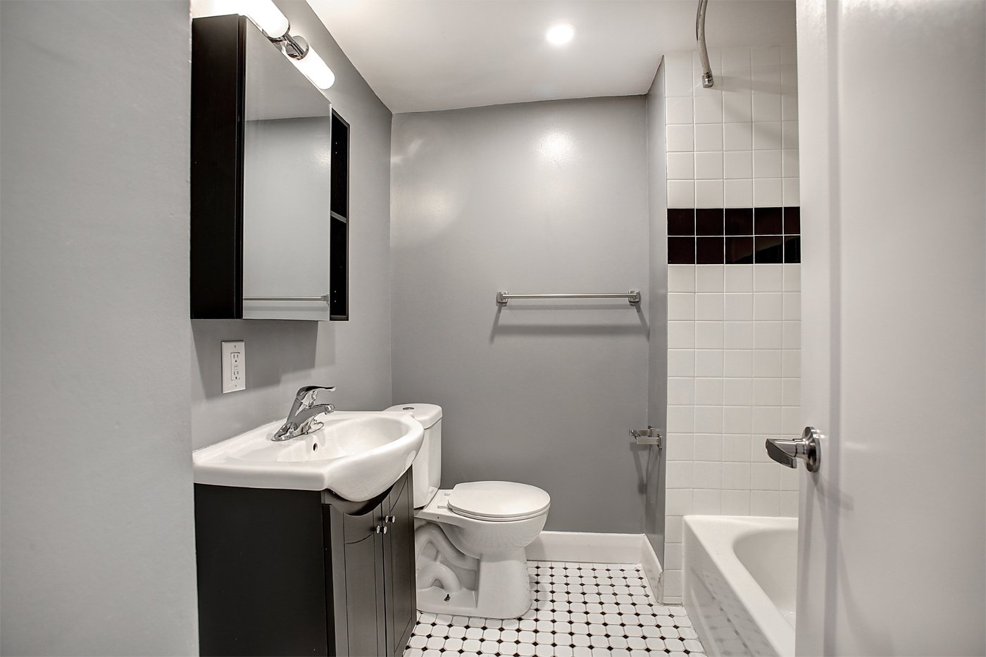 40 Tyndall Apartments for Rent in Parkdale (Toronto) DMS Property