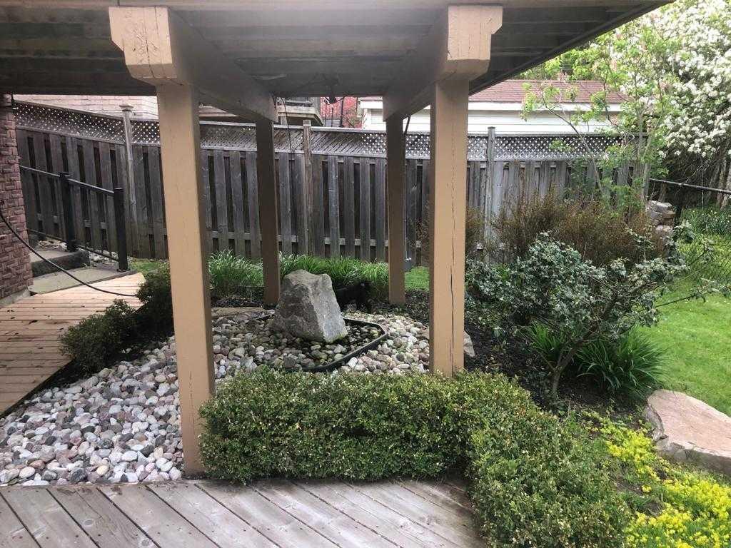 975 Copperfield Dr — photo 1