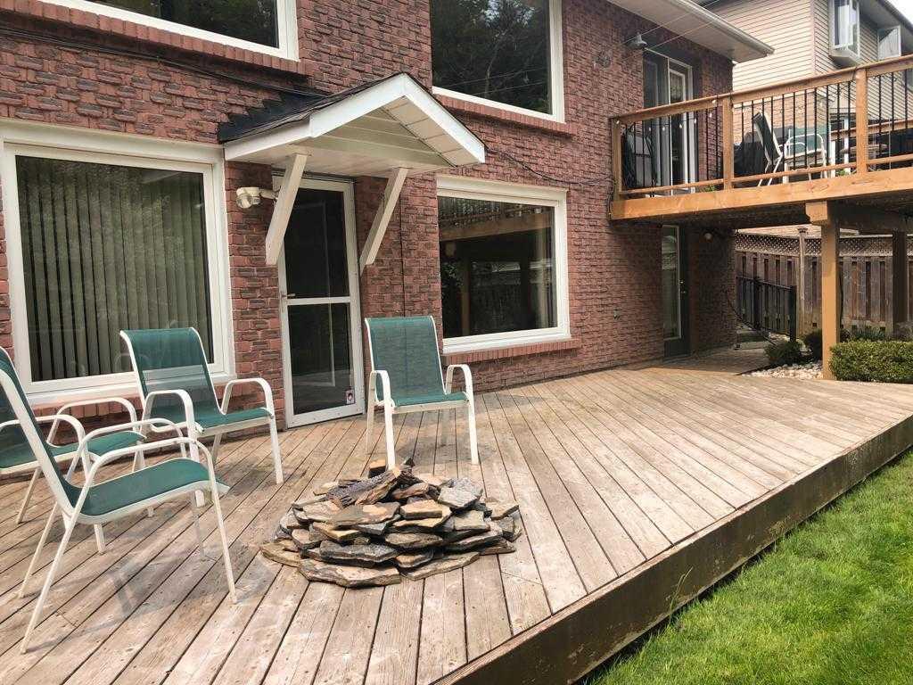 975 Copperfield Dr — photo 3