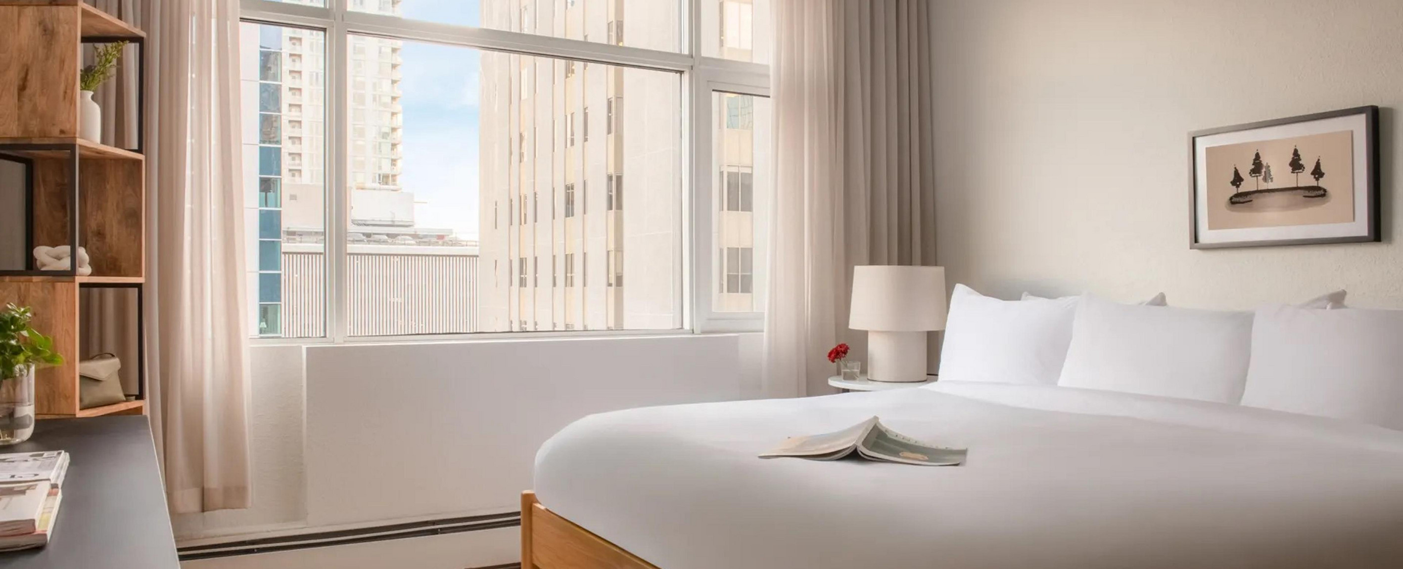 Desktop Home Hero Image 1