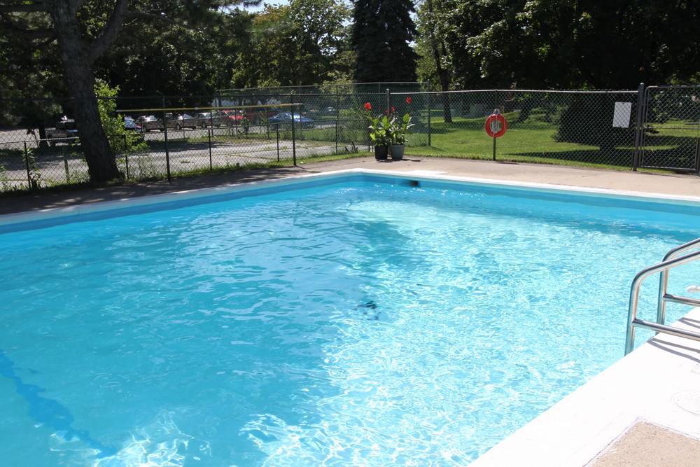 340 Willowdale Crescent, Sarnia, ON N7T 7S8 — photo 3