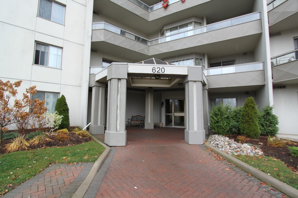 620 Springbank Drive, London, ON N6K 4V8 — photo 3