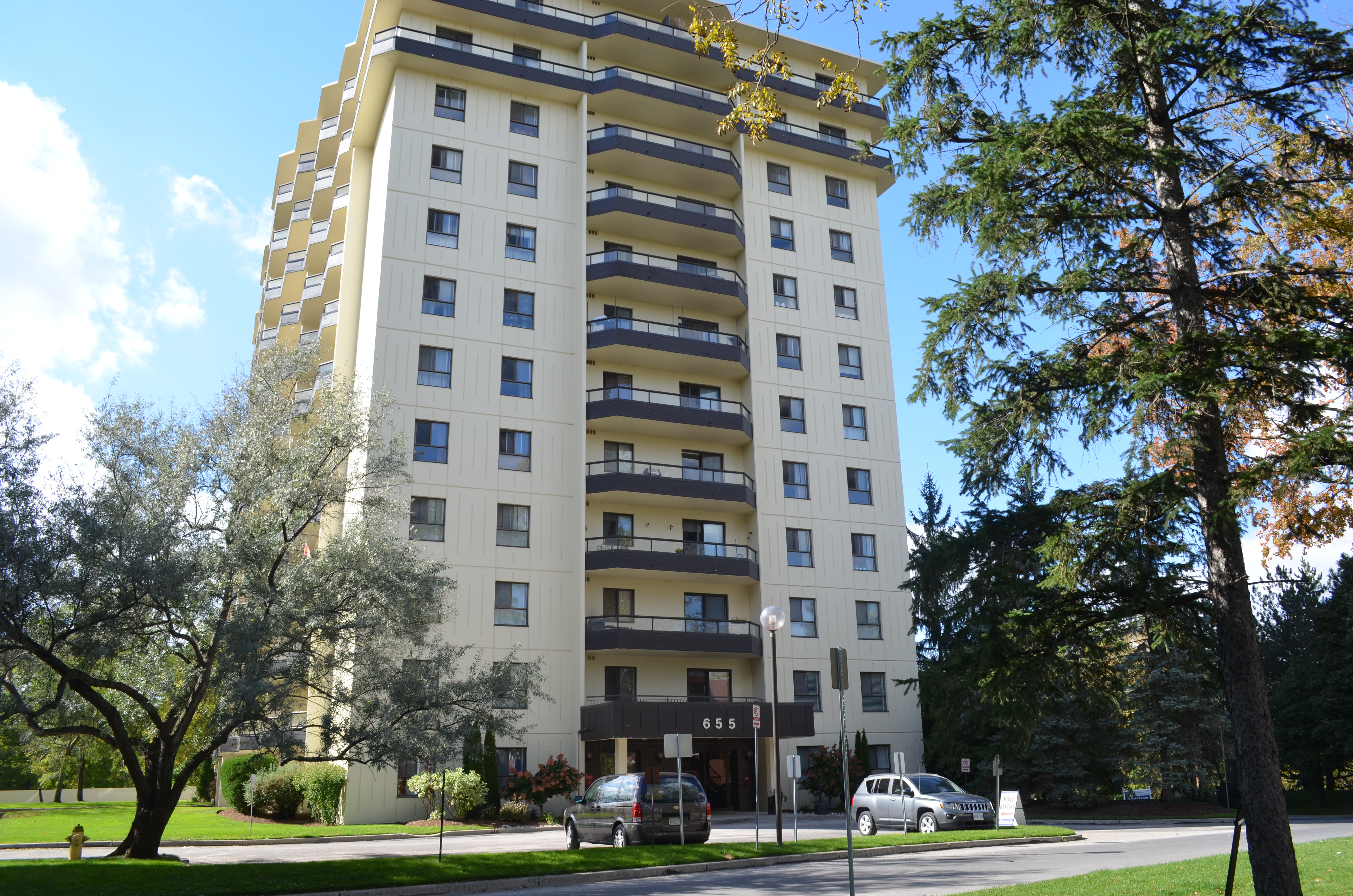 655 Windermere Road, London, ON N5X 2W8 — photo 2