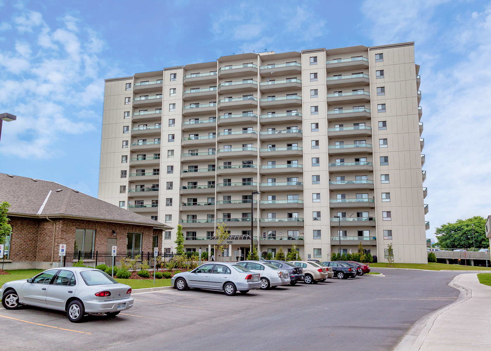 1420 Beaverbrook Avenue, London, ON N6H 5W5 — photo 2