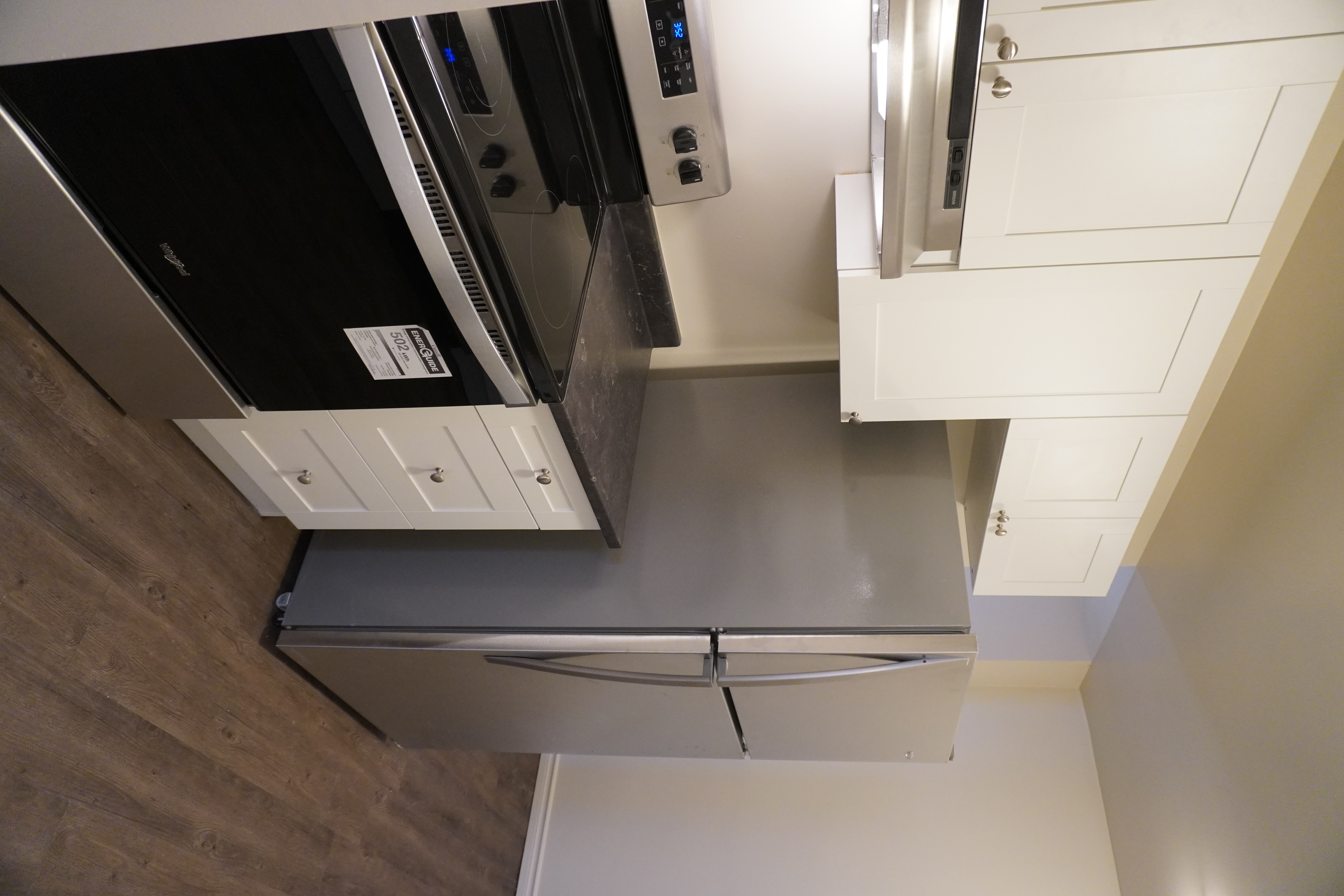 345 Willowdale Crescent, Sarnia, ON N7T 7T5 — photo 3